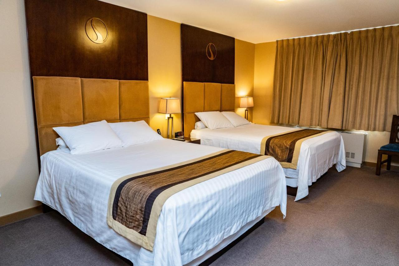 Skky Hotel Whitehorse Exterior foto
