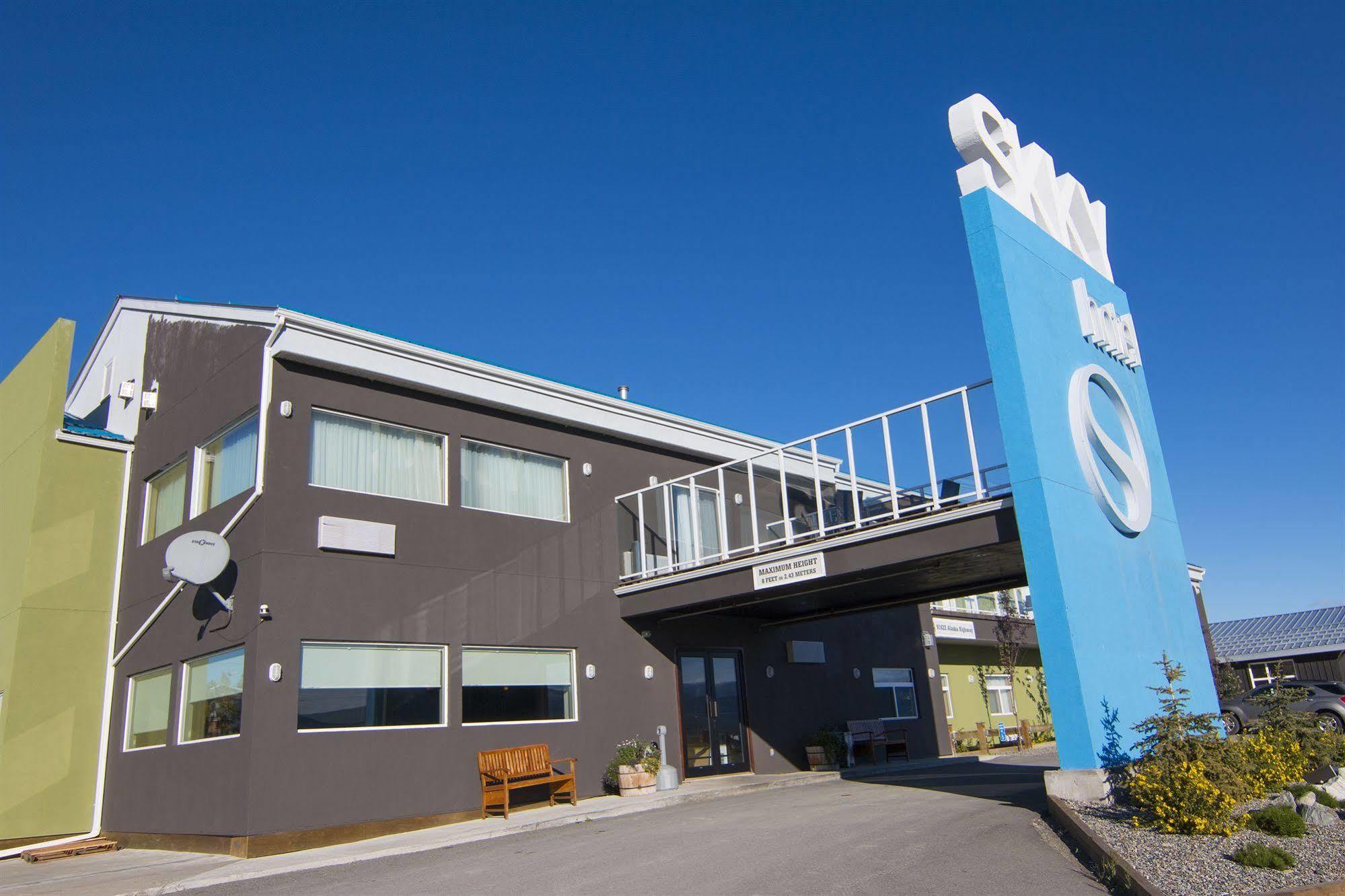 Skky Hotel Whitehorse Exterior foto