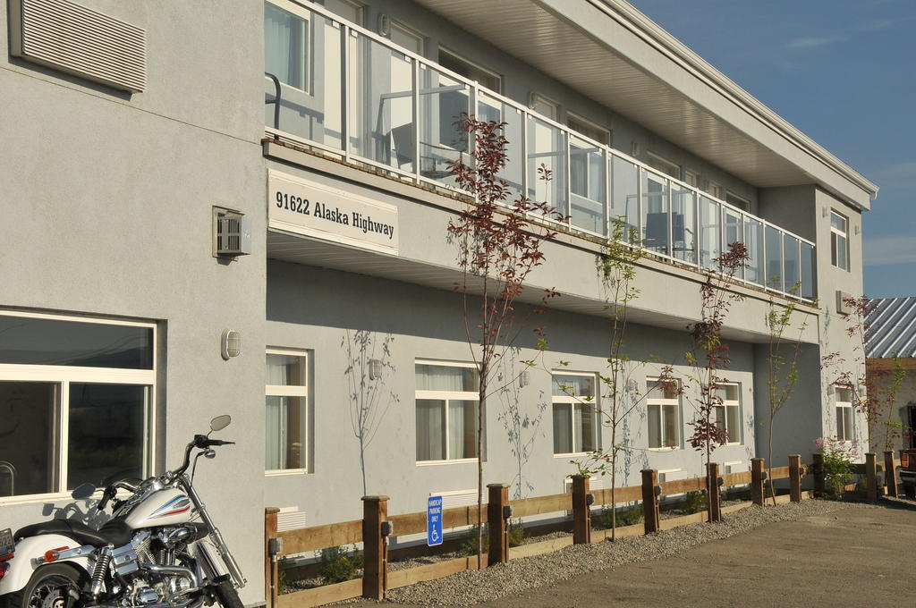 Skky Hotel Whitehorse Exterior foto